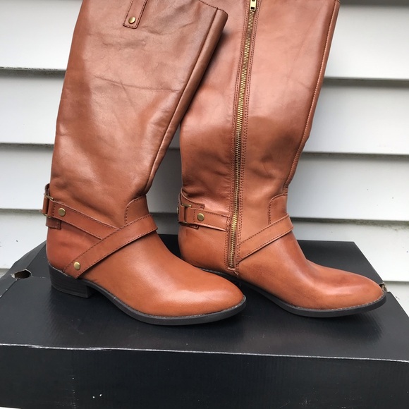New tall Leather Boots 8 1/2  Cognac color still in box Liz Claiborne - Picture 4 of 16